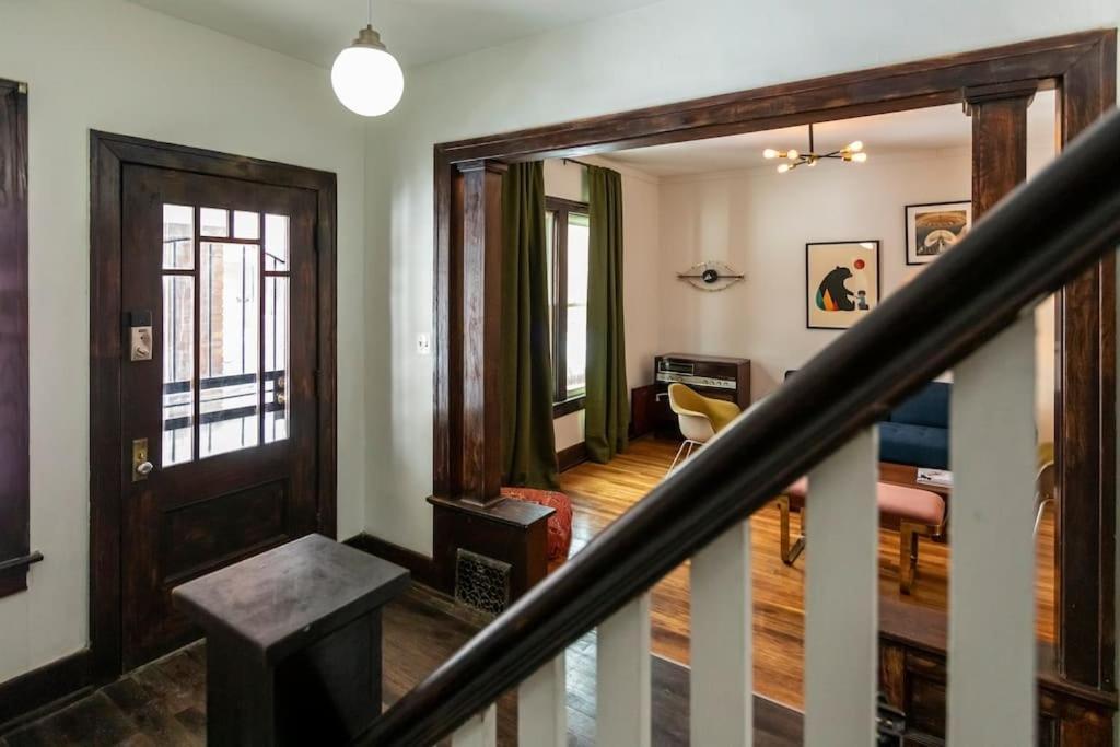 Luxe Mid-Century Styled Historic Townhouse #1 Villa Detroit Exterior photo